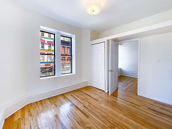 4th image of 50 Avenue B #D1