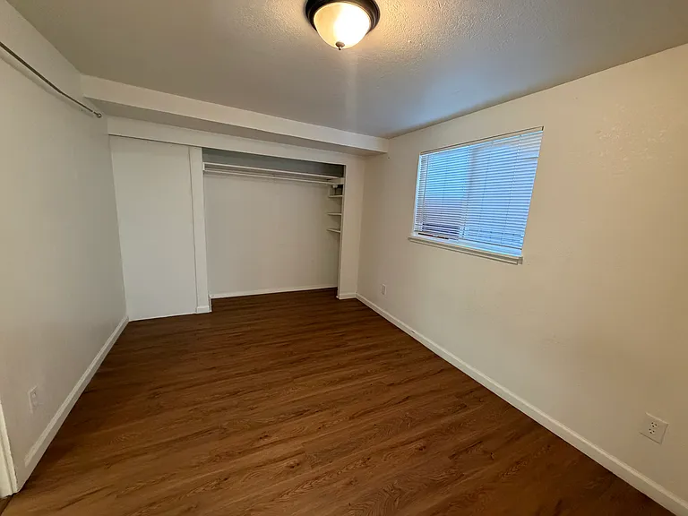 1230 Ivy St #2 — Photo 9