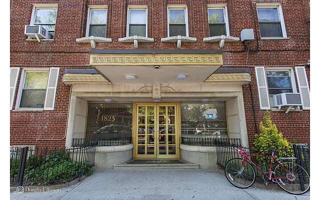Sold by Douglas Elliman | media 10