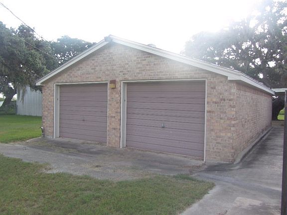 4th image of 7864 E Fm 1961