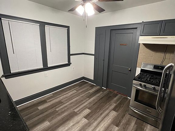 4th image of 10606 Almira Ave