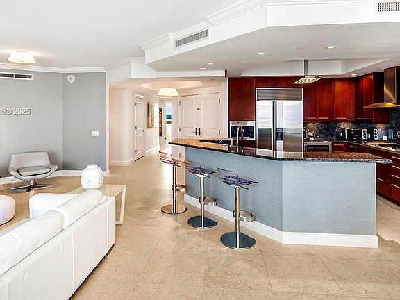 5th image of 6000 Island Blvd APT 2204