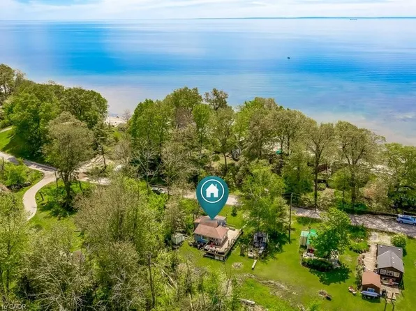 716 Sandy Bay Rd, Haldimand County, ON N1A 2W6