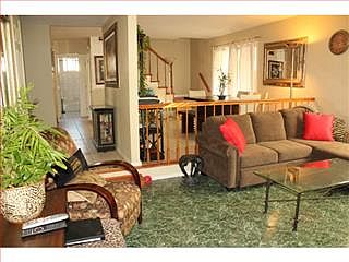 3rd image of 564 Greathouse Dr