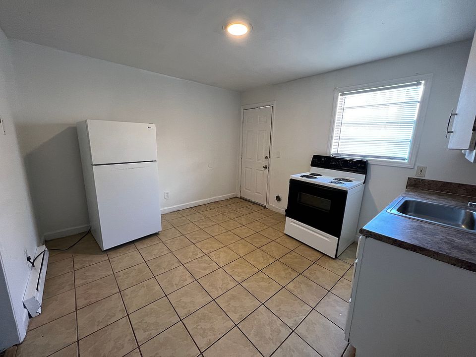 1st image of 704 Glover St #C