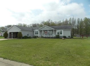 29608 Ashford Dr, Elkhart, IN 46514