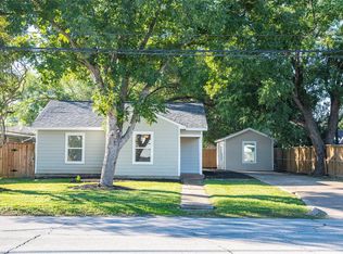 904 Jackson Ave, Pasadena, TX 77506