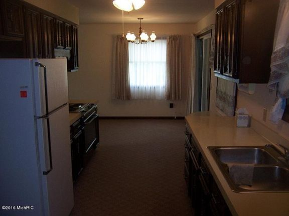 4th image of 636 Montabella Dr