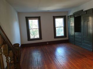 4416 Locust St, Philadelphia, PA 19104