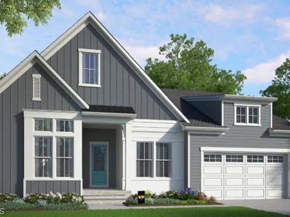 7691 Elizabeth Dr, Oak Ridge, NC 27310