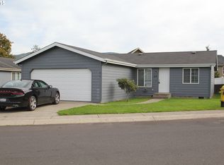 160 Glen Gate St, Cathlamet, WA 98612