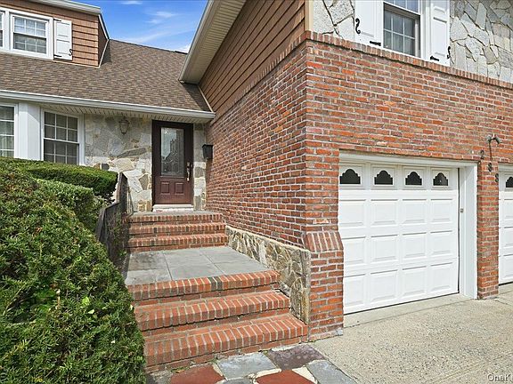 4th image of 288 Brower Avenue