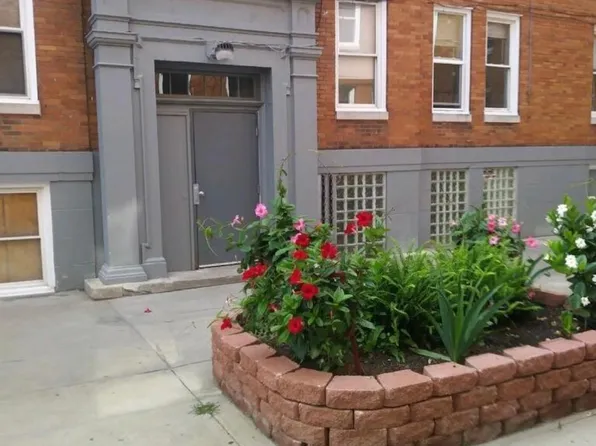 2215 Lansing St #310, Detroit, MI 48209