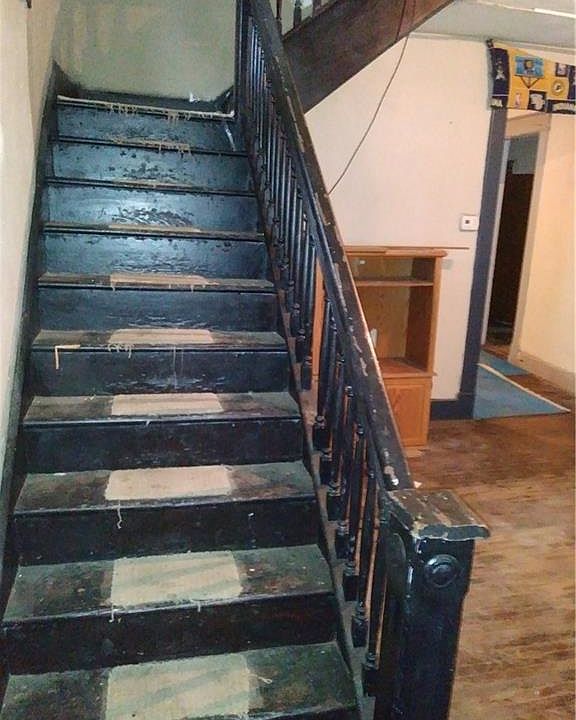 2nd image of 283 N Belleview Pl