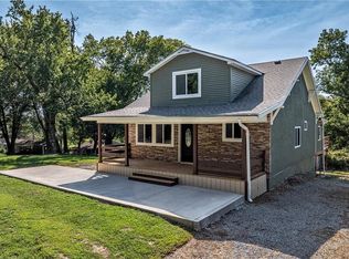 5714 Savannah Rd, Saint Joseph, MO 64505