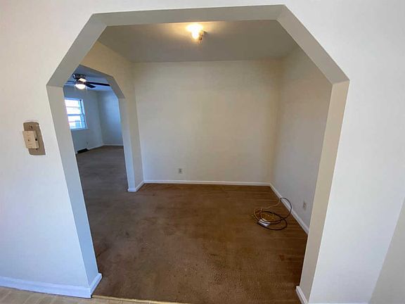 3rd image of 311 Hillcrest Dr