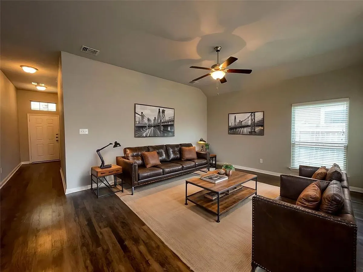 Building Photo - 8113 Northgate Loop