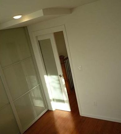 5th image of 625 Walton Ave