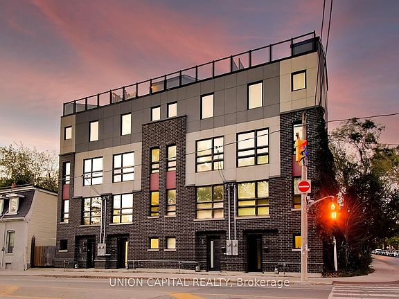 3rd image of 952 Dundas St E