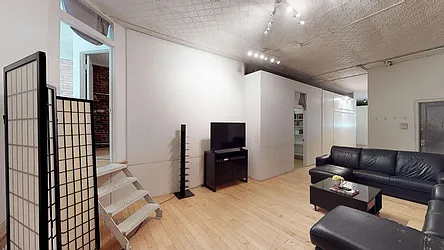 Rented by Flatiron Real Estate Advisors LLC