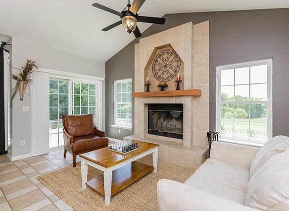 Heart Room with Fireplace