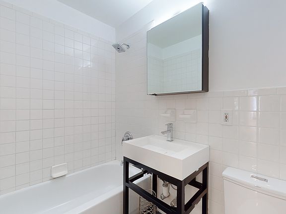 3rd image of 137 Marcus Garvey Blvd APT 2