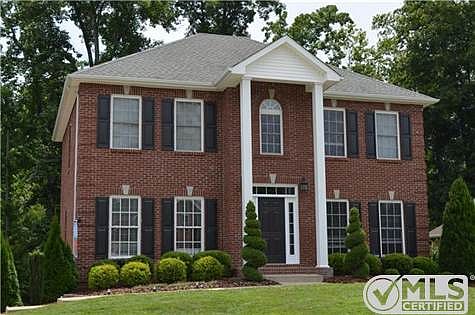 2nd image of 3382 Sheffield Way