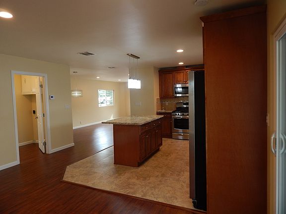 4th image of 1120 Pepper Dr Spc 60