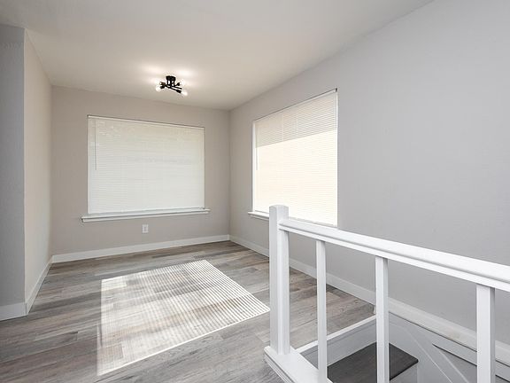 4th image of 138 W Louisiana Ave