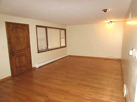 3rd image of 6968 W Diversey Ave APT 2R