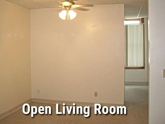 3rd image of 26 1/2 N Broadway St #2