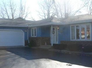 1365 Brandywine Rd, Crown Point, IN 46307