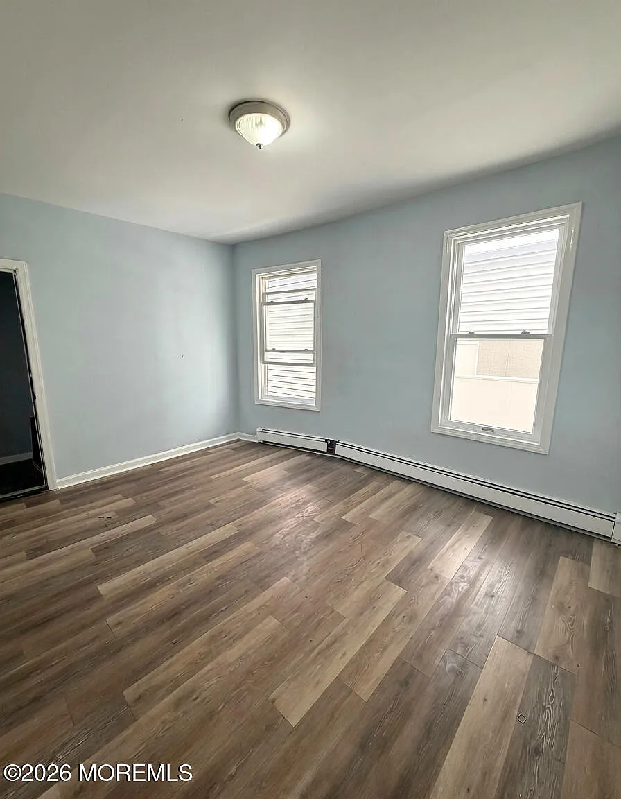 2 bed, 2756 sqft, $2,000 — Photo 3
