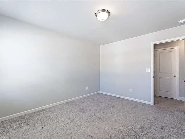 2414 Morgan Place Dr — Photo 44