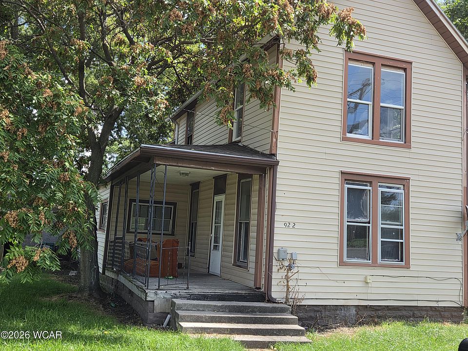 1st image of 922 N Jefferson St