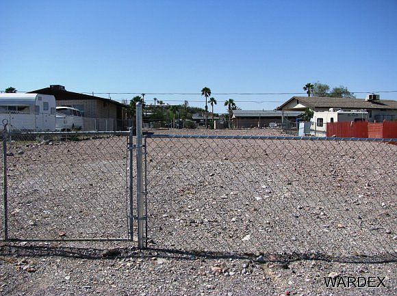 1st image of 2442 7th St