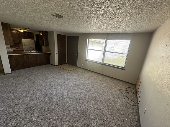2nd image of 2900 SW 86th St