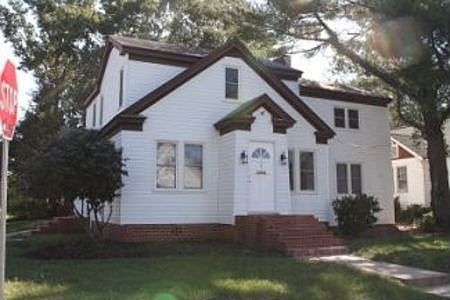 1st image of 3603 Columbia St