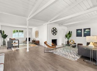 2489 W Middlefield Rd, Mountain View, CA 94043