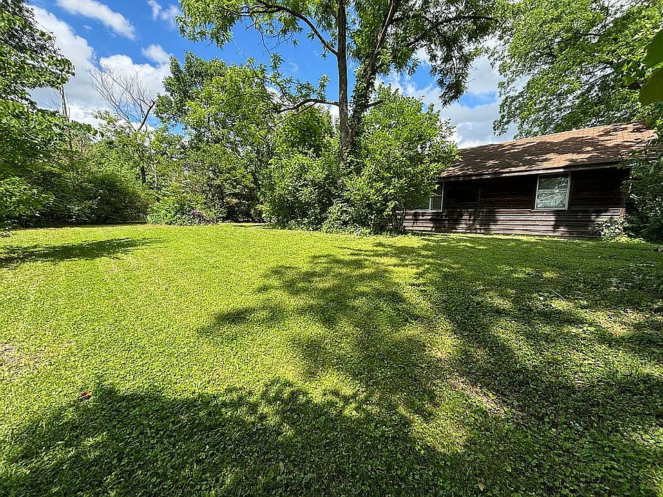 1st image of 10242 Imperial Dr