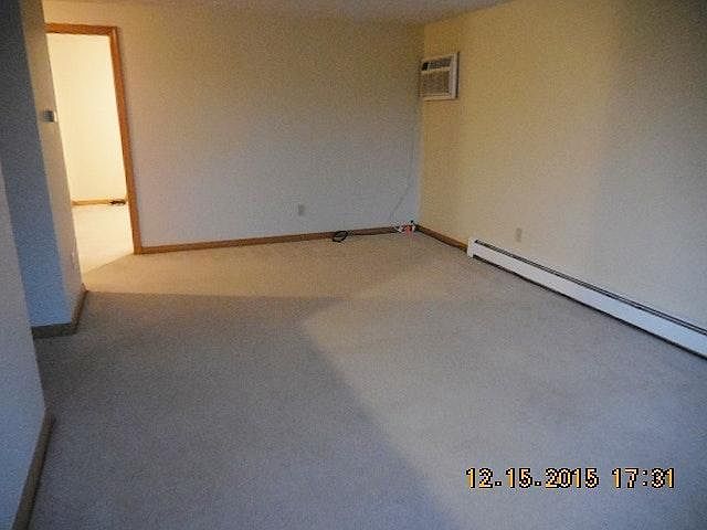 1st image of 21 Joseph Dr APT C