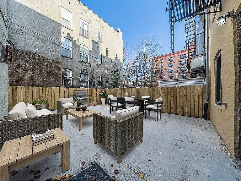 547 Knickerbocker Ave #1 — Photo 7