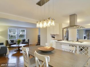 418 Sanders Ln, Gaithersburg, MD 20877