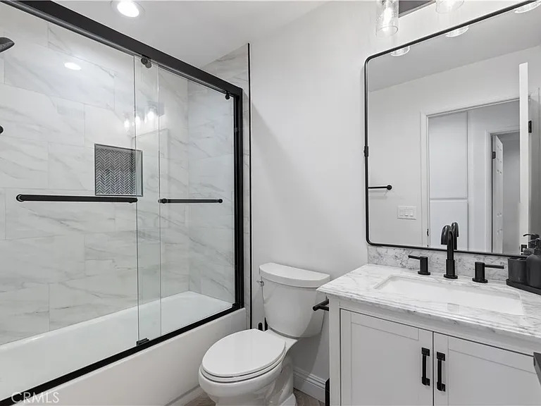16702 Newberry Ln — Photo 15