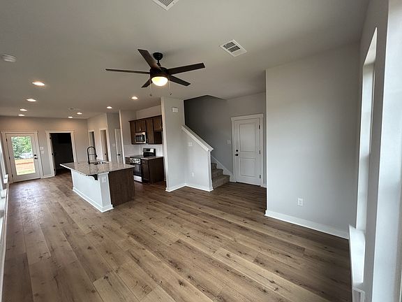 2nd image of 105 Florence Cv Lot 18