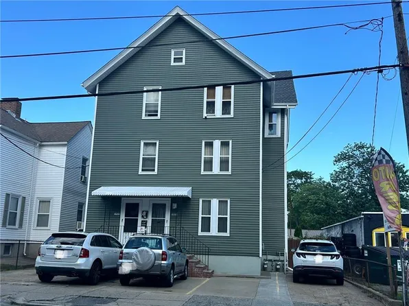 1022 Main St, Pawtucket, RI 02860