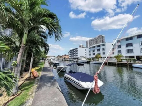 3681 NE 170th St APT 4, North Miami Beach, FL 33160