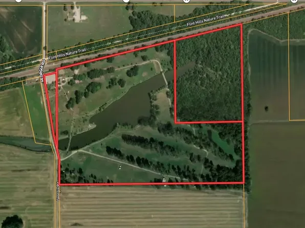 3061 Georgia Rd, Ottawa, KS 66067