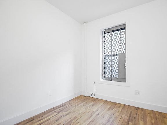 3rd image of 524 W 143rd St APT 2