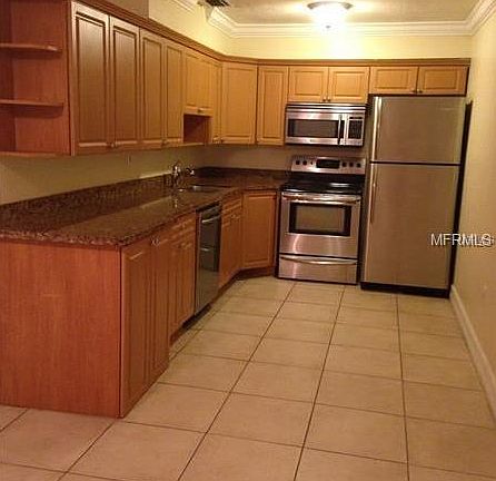 5th image of 5221 S Bayshore Blvd #39